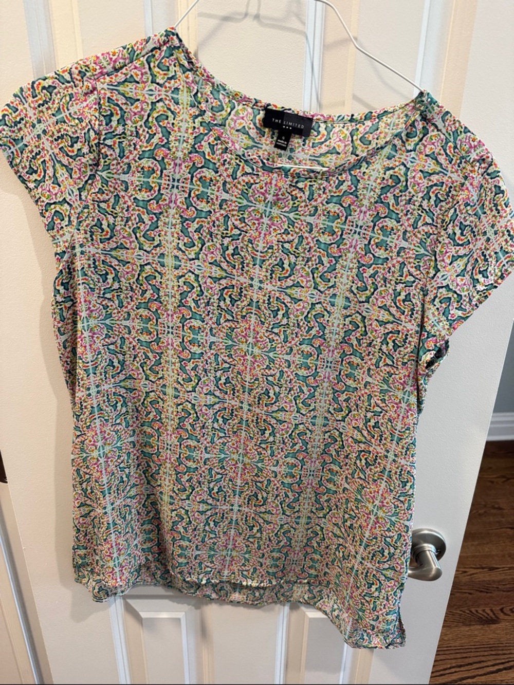 The Limited Green Multi-Color Cap Sleeve Mosaic Top